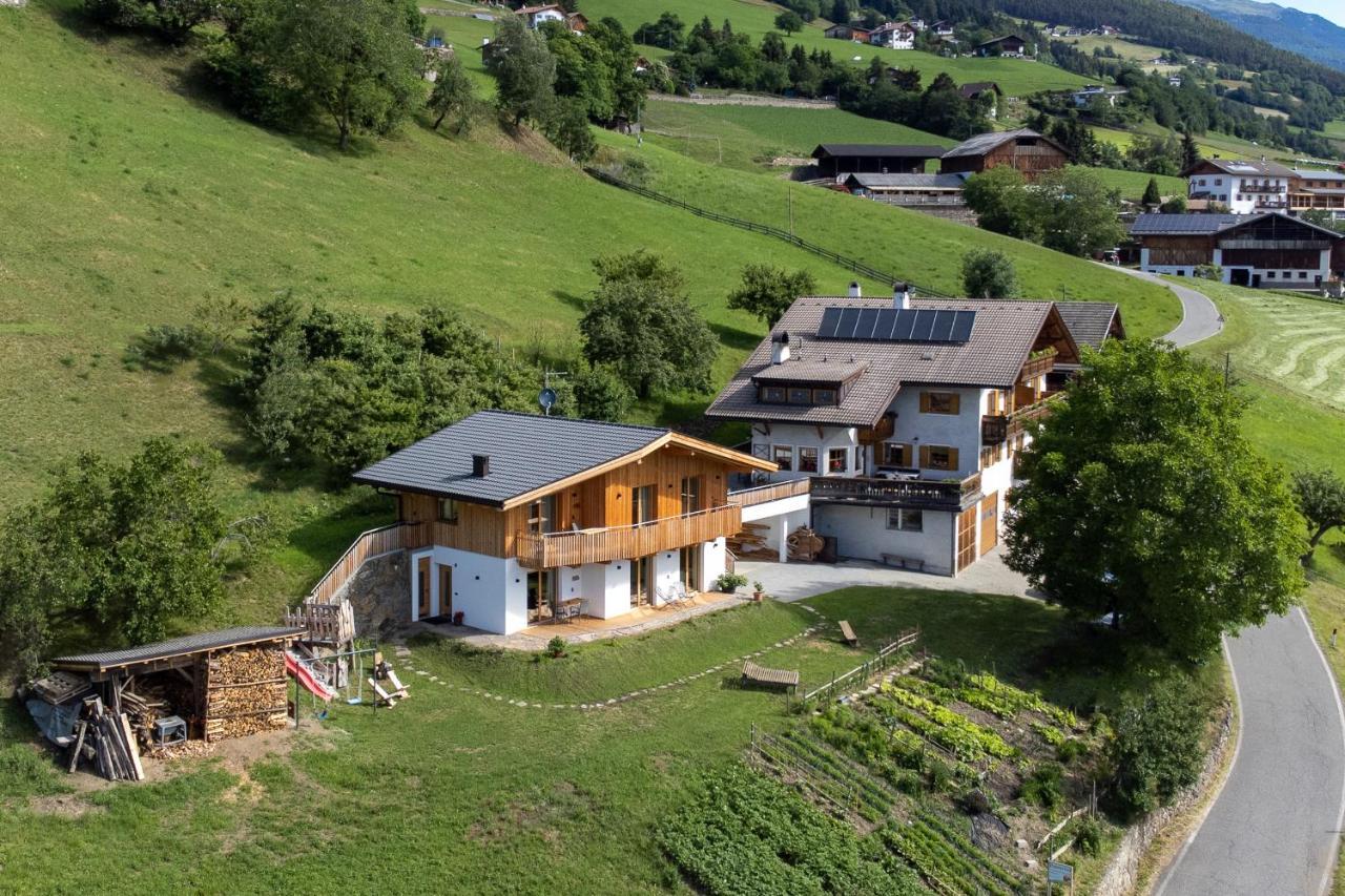 Hauserhof Chalet In Villanders - Moderne Wohnungen Mit 2 Badezimmer Und 2 Schlafzimmer Luaran gambar