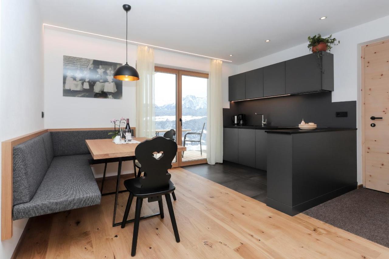 Hauserhof Chalet In Villanders - Moderne Wohnungen Mit 2 Badezimmer Und 2 Schlafzimmer Luaran gambar